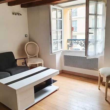 Apartment Exigehome-studio Cosy A 2 Pas Du Chateau De *